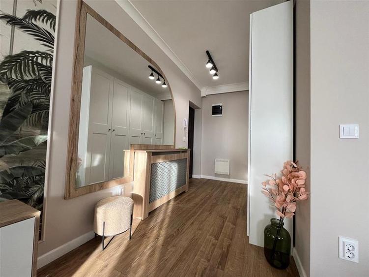 Apartament de lux 2 camere balcon si parcare zona Doamna Stanca - 17