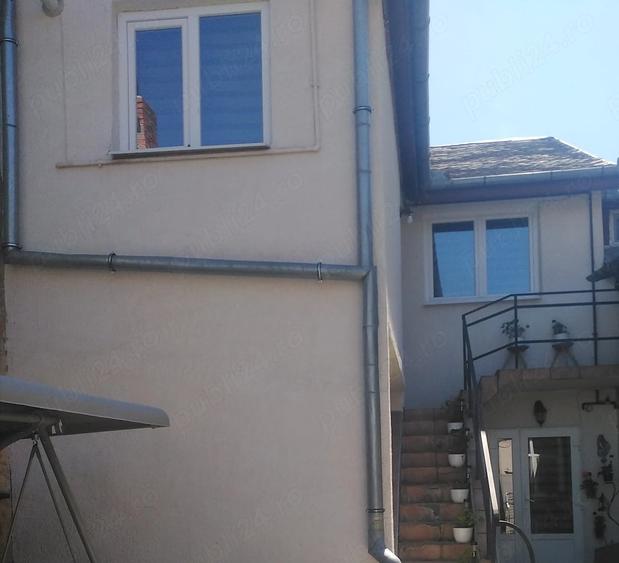 Casă cu 3 camere cu Teren 260 Mp în Central