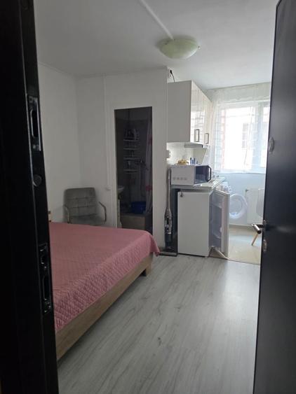Proprietar vand garsoniera Sector 4, Bucuresti 32.500 euro negociabil - 3