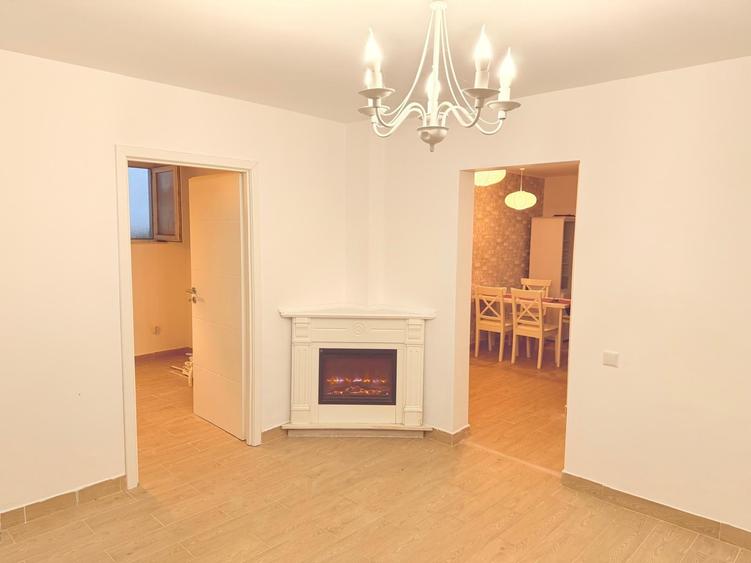 Apartament cu 3 camere semidecomandat în Arcul de Triumf