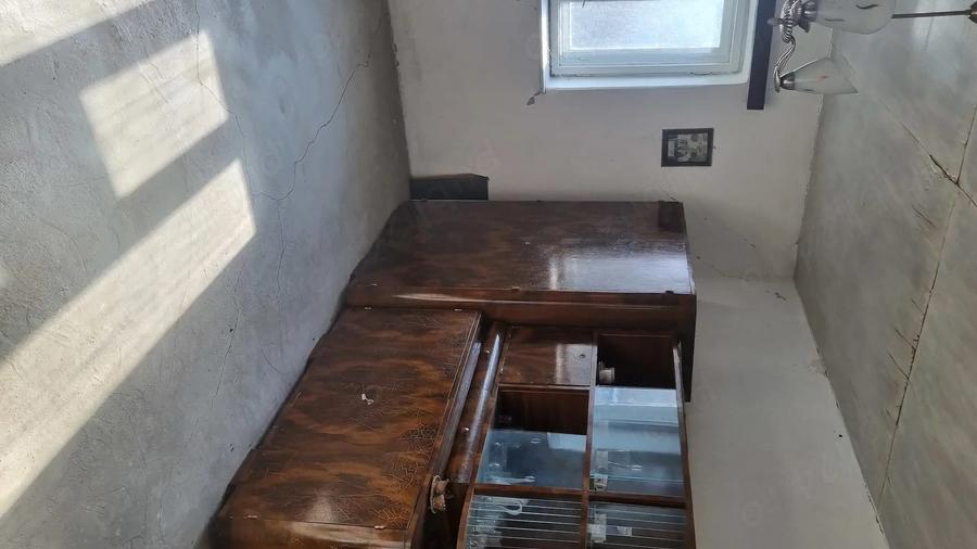 Se vinde casa cu gradina in loc.Dabaca ( Catun ) nr 27. - 9