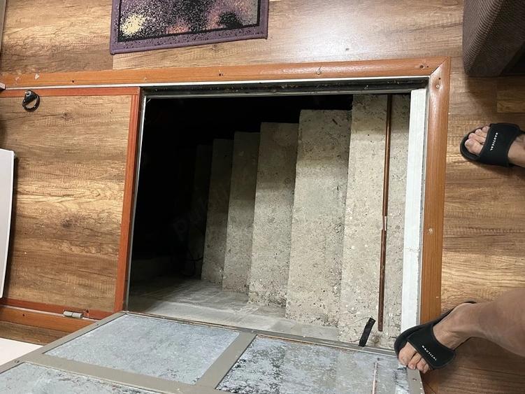 Apartament cu 3 camere semidecomandat, mobilat în Central