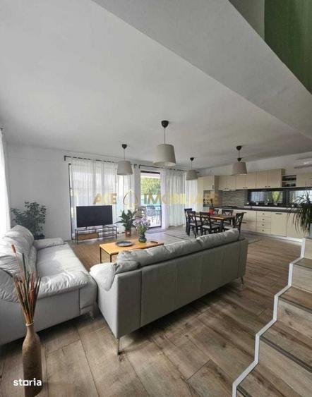 Casă cu 4 camere cu Teren 265 Mp în Corbeanca