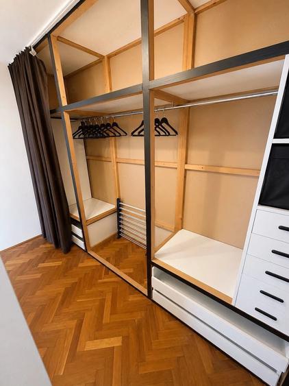 Apartament cu 3 camere decomandat în Vest