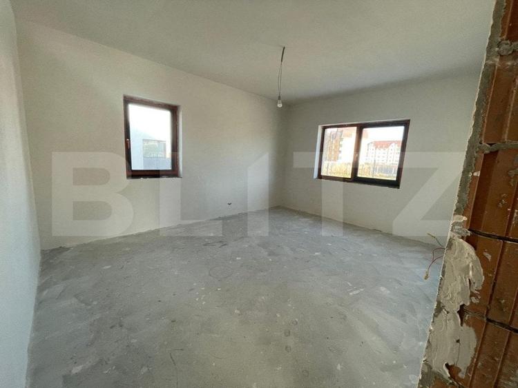 Casă individuală cu 4 camere cu Teren 490 Mp în Cetății