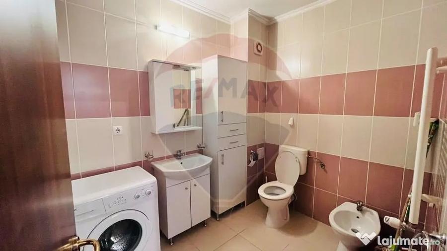 Apartament cu 3 camere decomandat în Nufărul