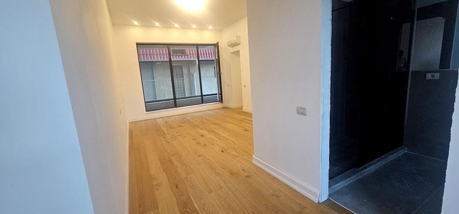 Apartament cu 2 camere decomandat în Aviației