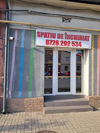 Spațiu comercial, de 35 mp, în Central