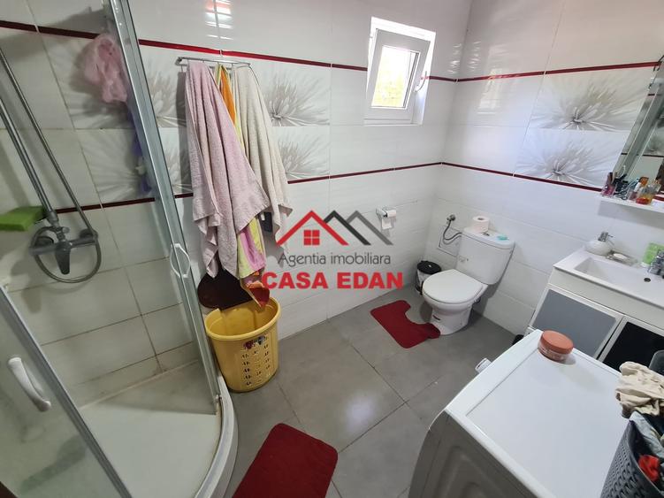 Duplex cu 4 camere cu Teren 214 Mp în Câmpina