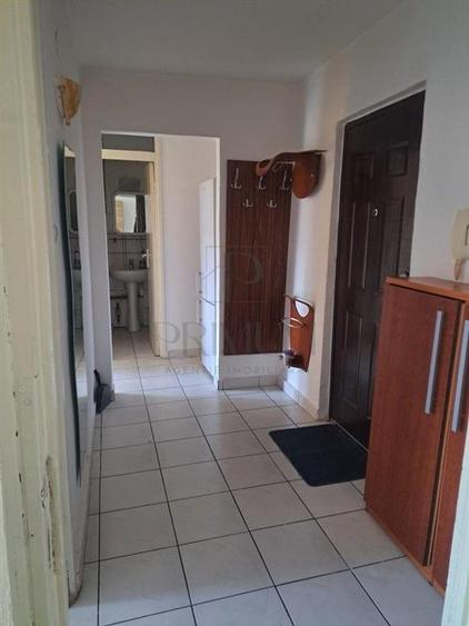 Apartament cu 2 camere decomandat, mobilat în Lipovei
