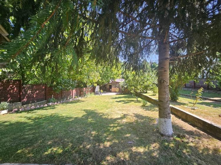 Casă cu 1 camere cu Teren 1697 Mp în Ștefănești