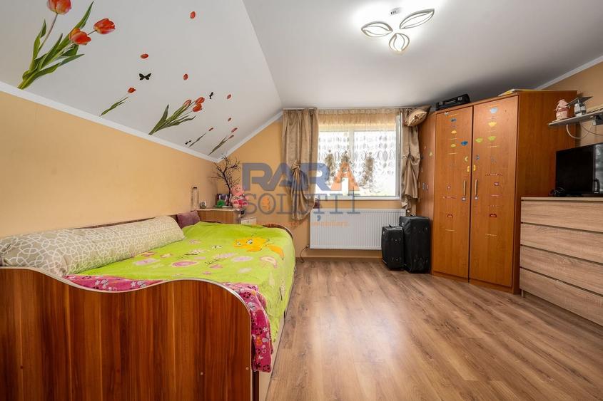 Casă individuală cu 4 camere cu Canalizare în Cordun