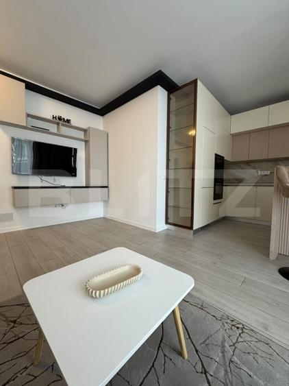 Apartament cu 2 camere semidecomandat, mobilat în Florești