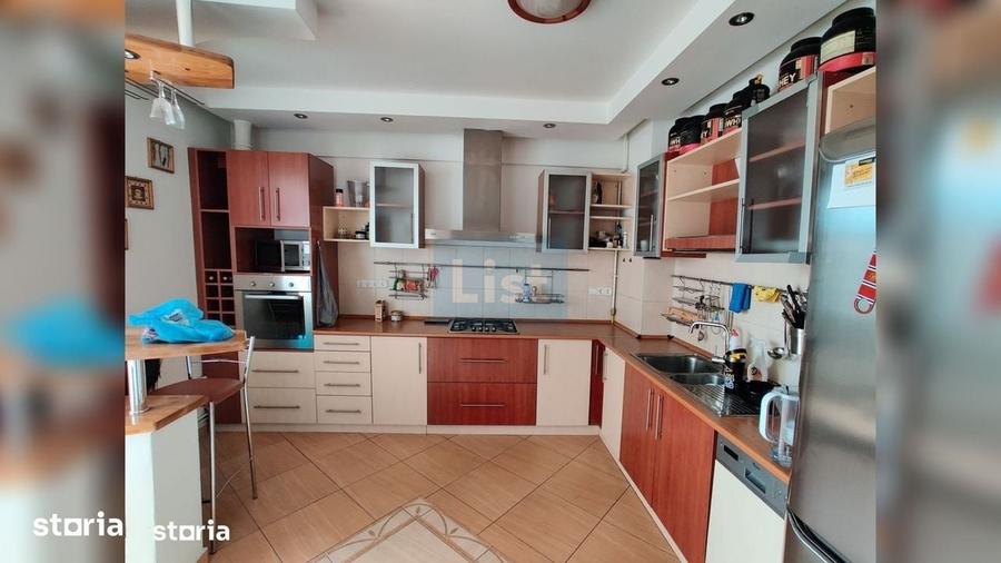Apartament cu 4 camere în Zorilor