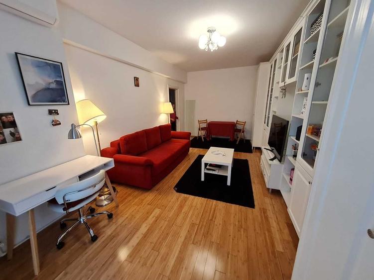 Apartament cu 2 camere decomandat în Tineretului