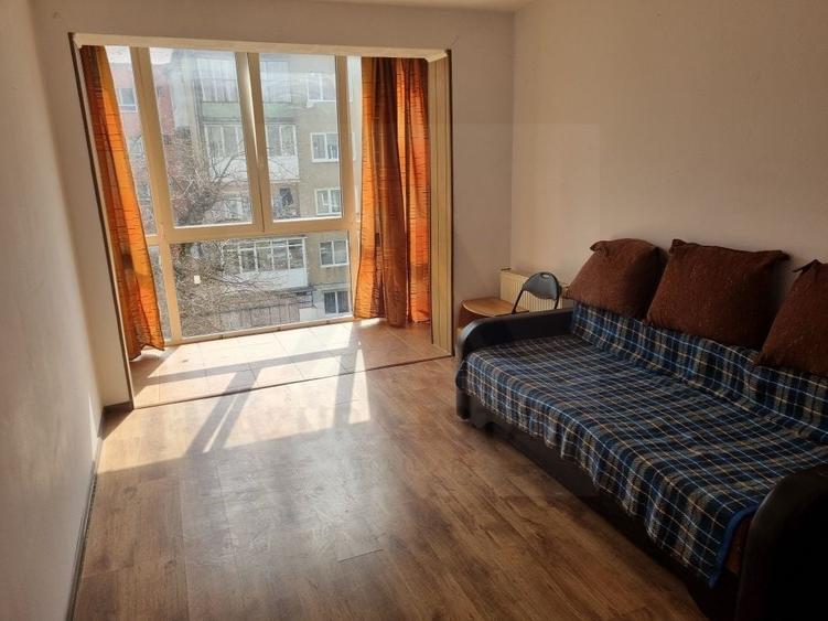 Apartament cu 2 camere decomandat, mobilat în Terezian
