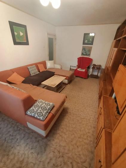 Apartament cu 2 camere decomandat în Aradului