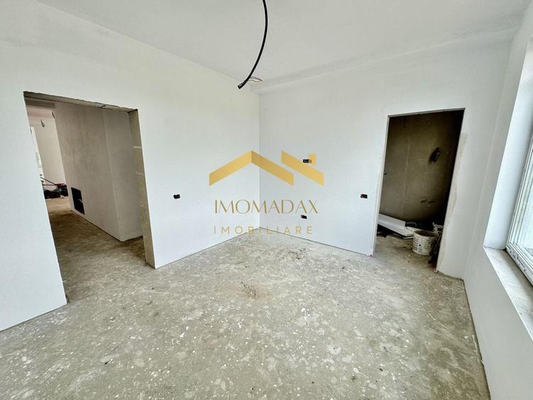 Duplex cu 3 camere cu Canalizare în Bucovăț (Remetea Mare)