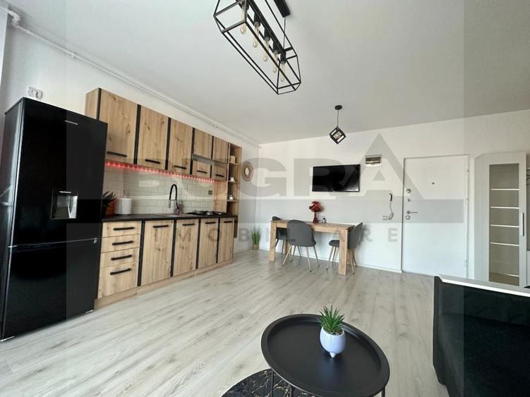 Apartament cu 2 camere semidecomandat, mobilat în Florești