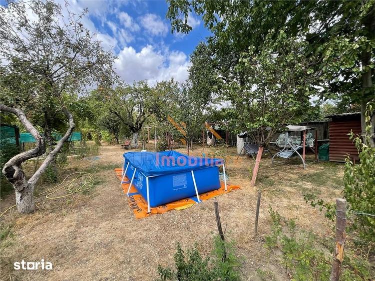 Casă cu 4 camere cu Teren 1439 Mp în Iorga