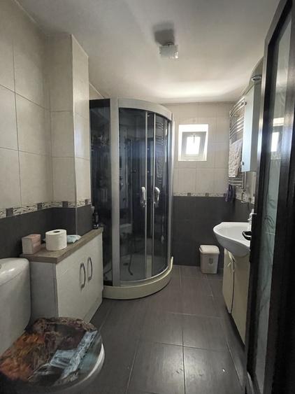 Apartament cu 3 camere decomandat în Fălticeni
