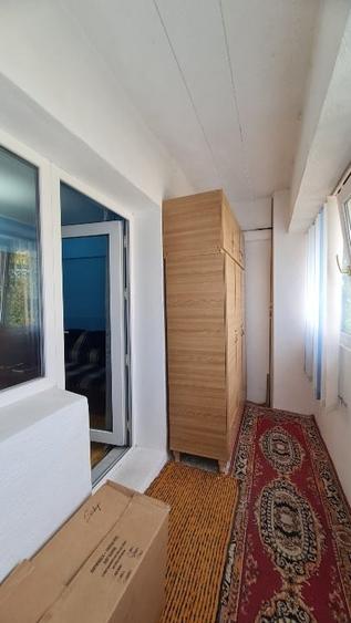 Apartament cu 2 camere decomandat, mobilat în Câmpineanca