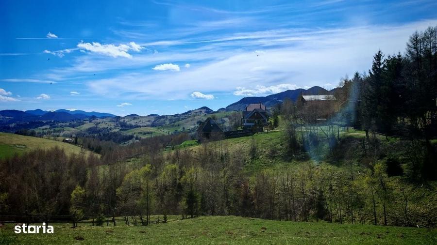 Casă cu 3 camere decomandat în Peștera