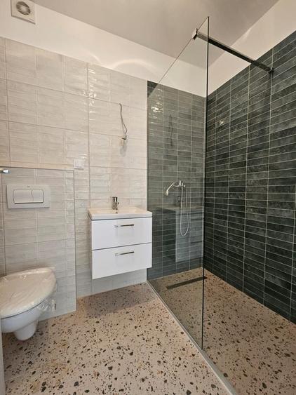 Apartament cu 2 camere decomandat în Sud