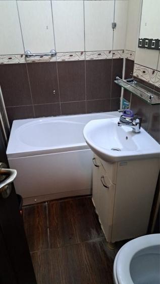 Apartament cu 2 camere decomandat în Vest