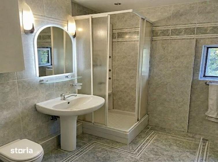 Apartament cu 5 camere în Mazepa 1