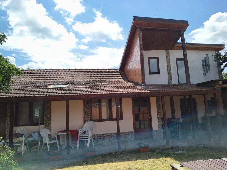 Casa cocheta ?i plina de via?a in Tarian 12 km Oradea - 3
