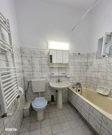 Apartament cu 2 camere, de 70 mp, cu curte comuna | Centru - 1