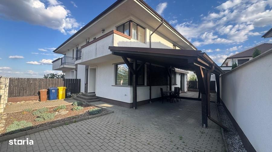 Casă cu 4 camere cu Teren 250 Mp în Central