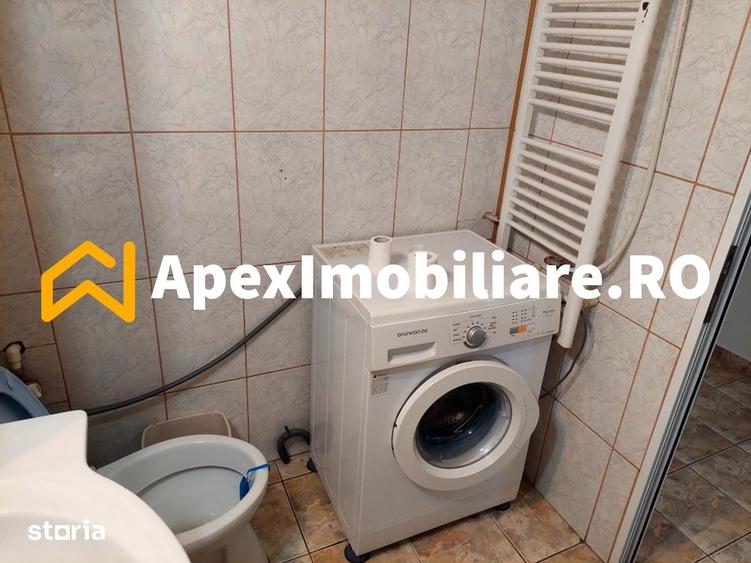 Apartament cu 2 camere decomandat în Drumul Taberei
