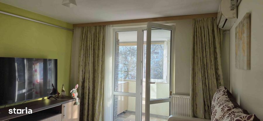 Apartament cu 2 camere semidecomandat în Titan