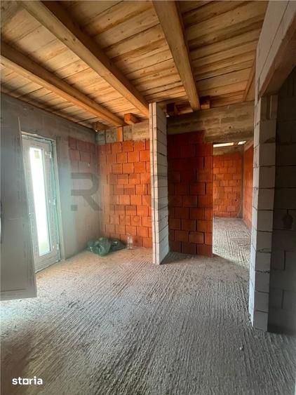 Casă cu 4 camere cu Teren 650 Mp în Oncea