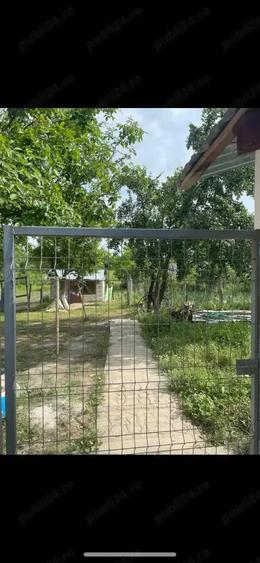 Casă cu 3 camere în Mihăești