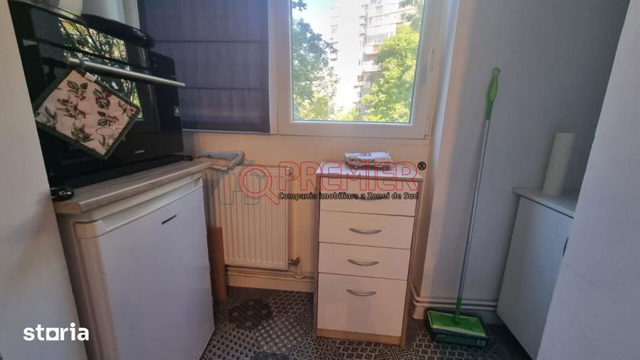 Apartament cu 4 camere, mobilat în Berceni