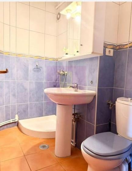 Apartament cu 4 camere decomandat în Unirii