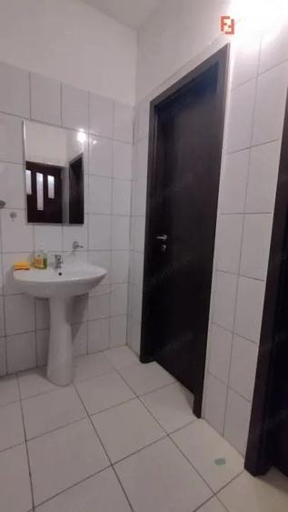 Casă cu 6 camere cu Teren 788 Mp în Bucovina