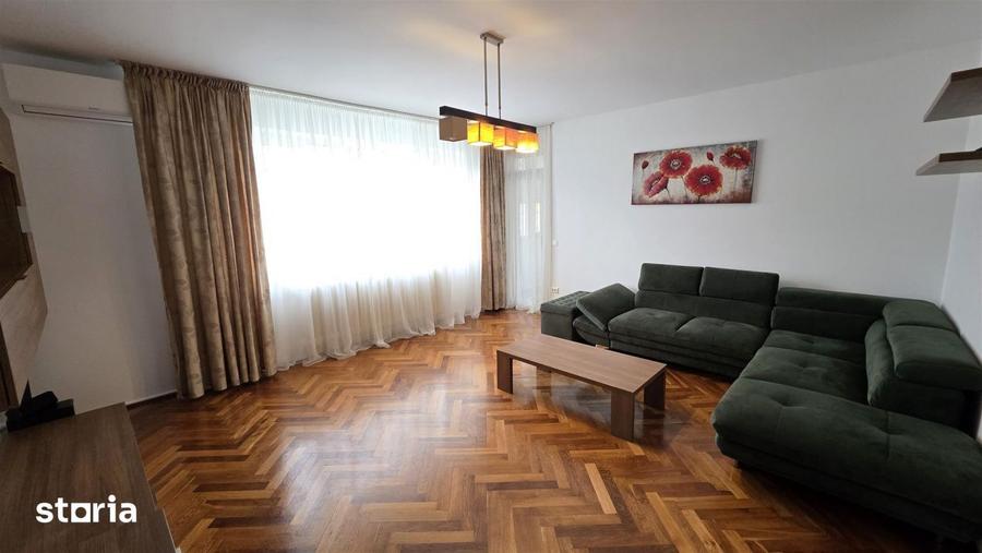 Apartament cu 3 camere decomandat, mobilat în Plopilor