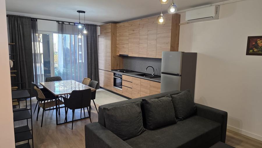 Apartament cu 2 camere semidecomandat în Virtuții