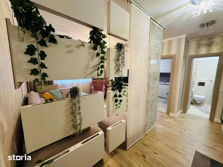 Apartament cu 3 camere, mobilat în Băneasa