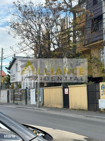 Apartament cu 2 camere în Apărătorii Patriei