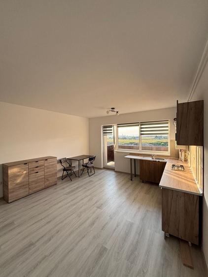 Apartament cu 2 camere semidecomandat în Sânpetru