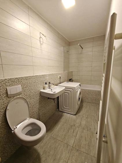 Proprietar, vand apartament cu 2 camere, strada Ceyrat, West Residence, Oradea. - 3