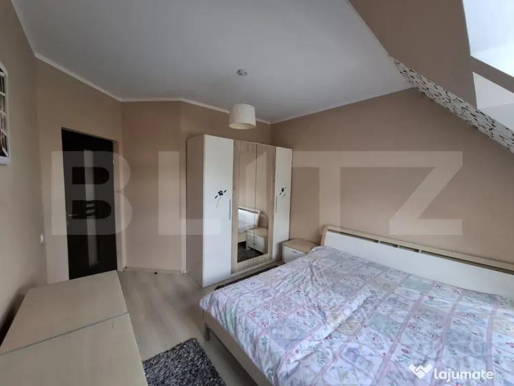 Apartament cu 3 camere semidecomandat în Micro 16