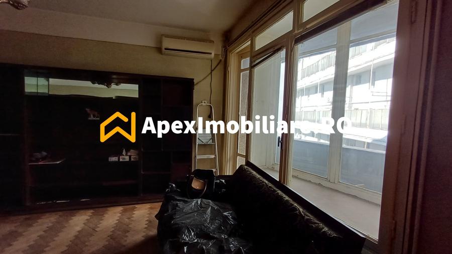 Apartament cu 2 camere semidecomandat în Cișmigiu