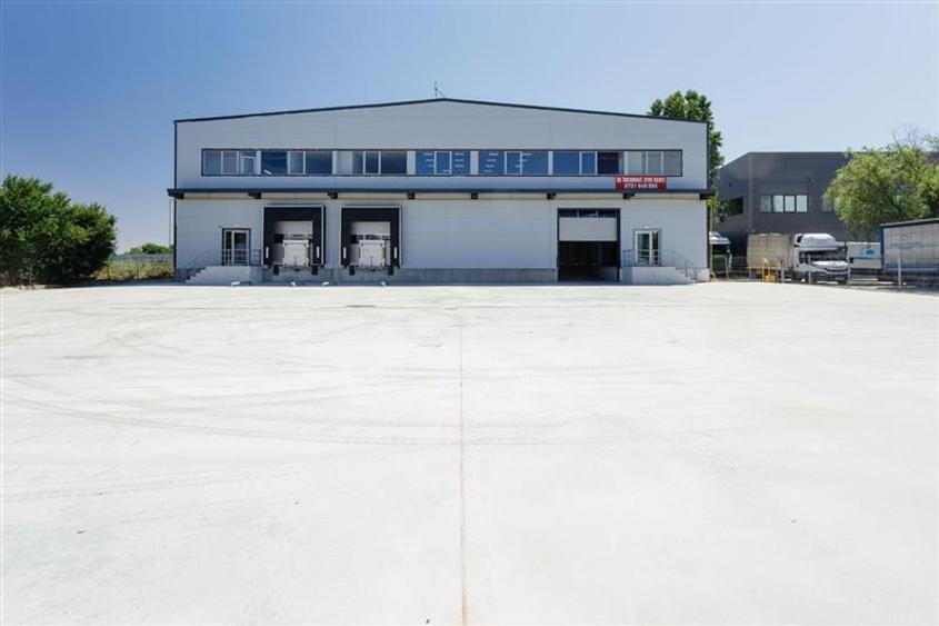 Spațiu industrial, de 2,100 mp, în Central