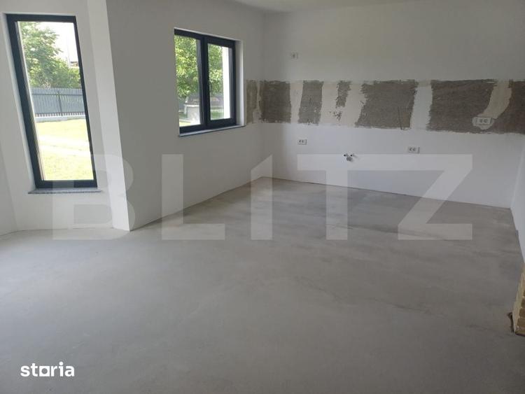 Casă cu 4 camere cu Teren 1000 Mp în Dărmănești